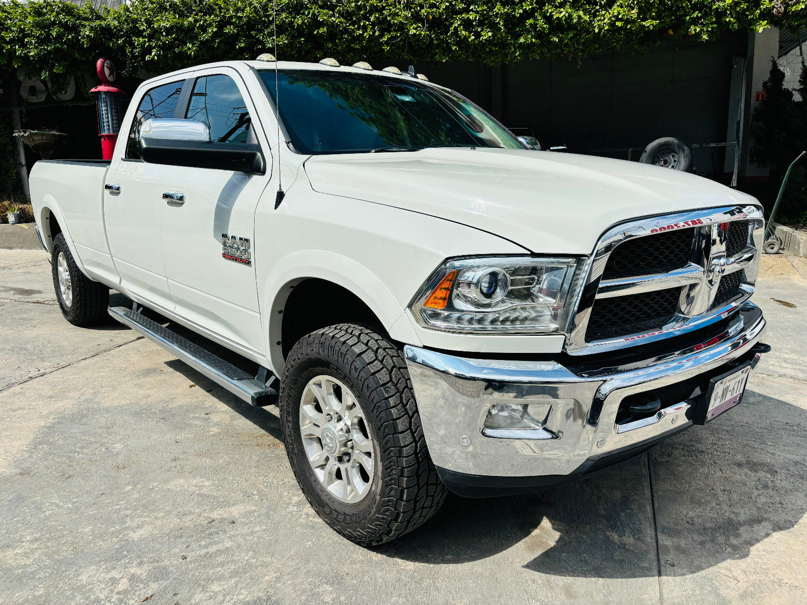 DODGE RAM 2500 DIESEL 4X4 MODELO 2017