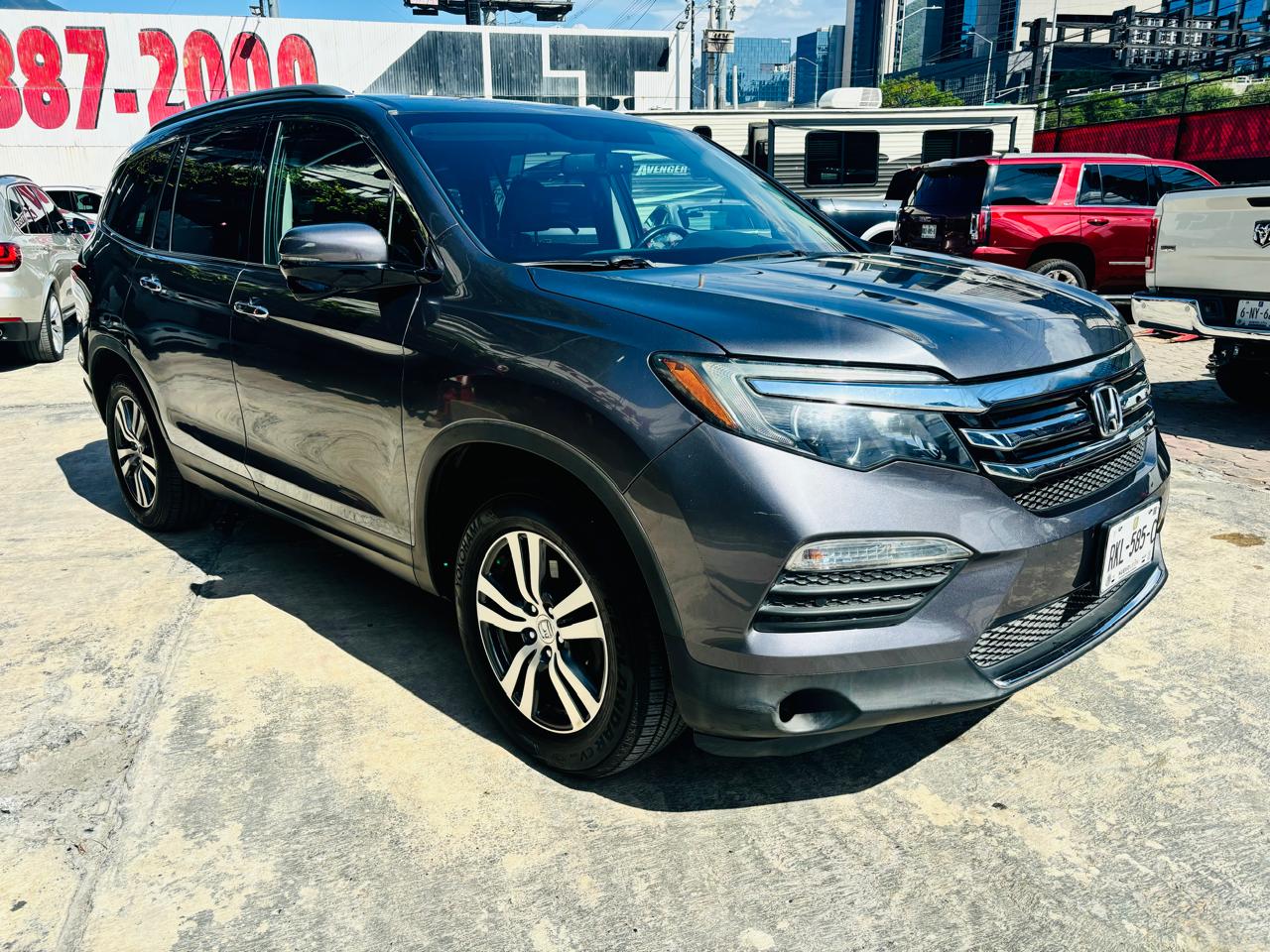 Honda Pilot Touring 2016 vista frontal en Monterrey
