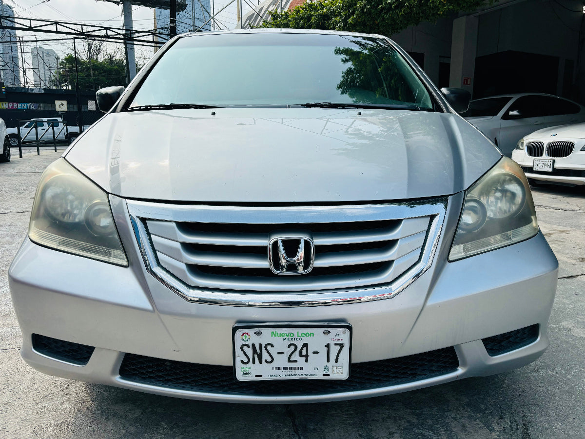 Honda Odyssey lx 2010