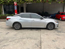 vista costado derecho nissan altima 2023