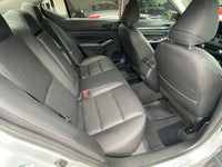 vista interior trasero derecho nissan altima 2023