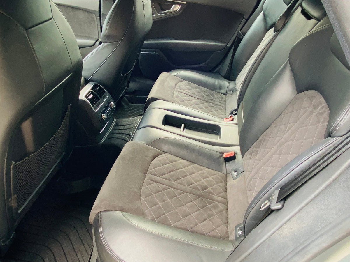 VISTA INTERIOR IZQ TRASERO AUDI S7 2014