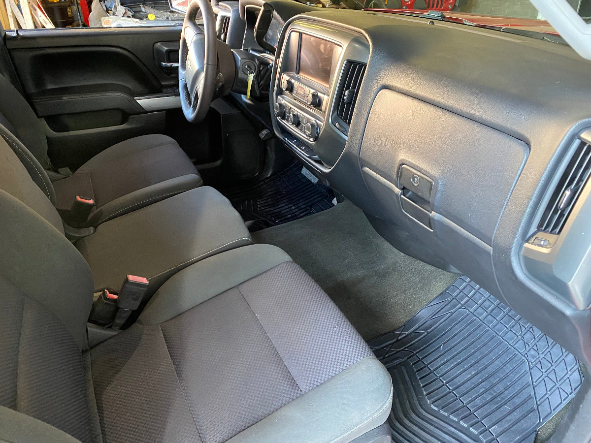 INTERIOR DERECHO CHEVROLET SILVERADO 2015