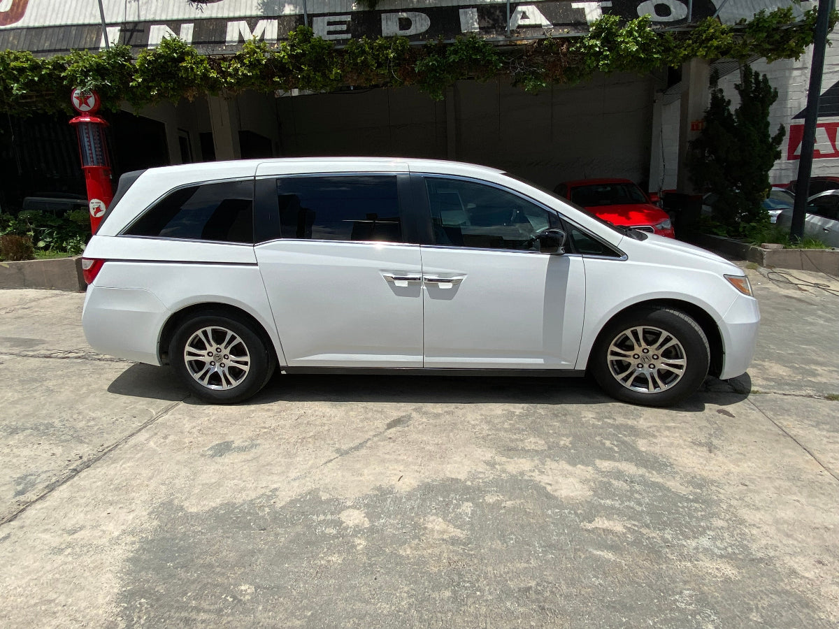 vista derecho honda odyssey 2013