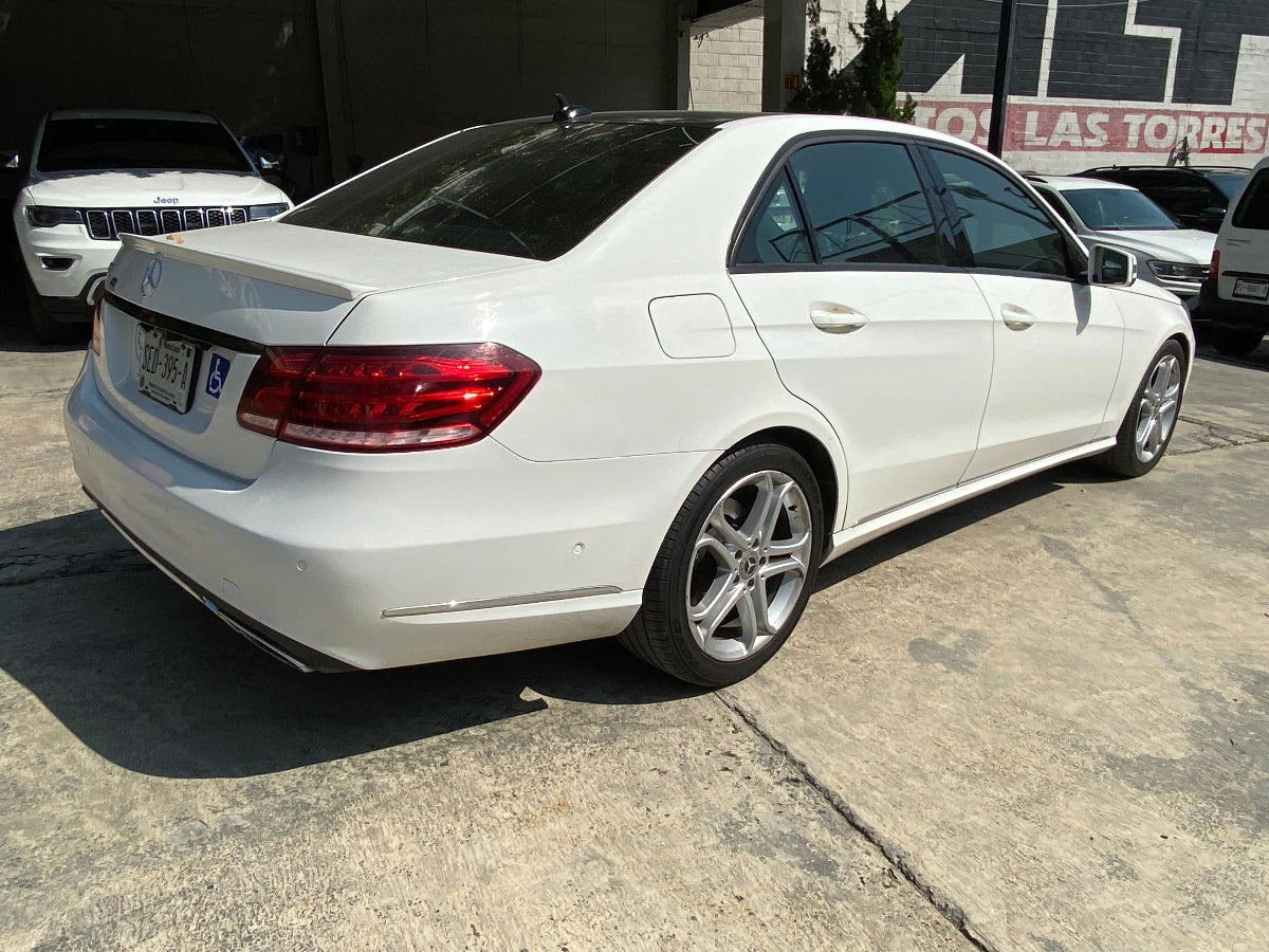 VISTA COSTADO TRASERO DERECHO 