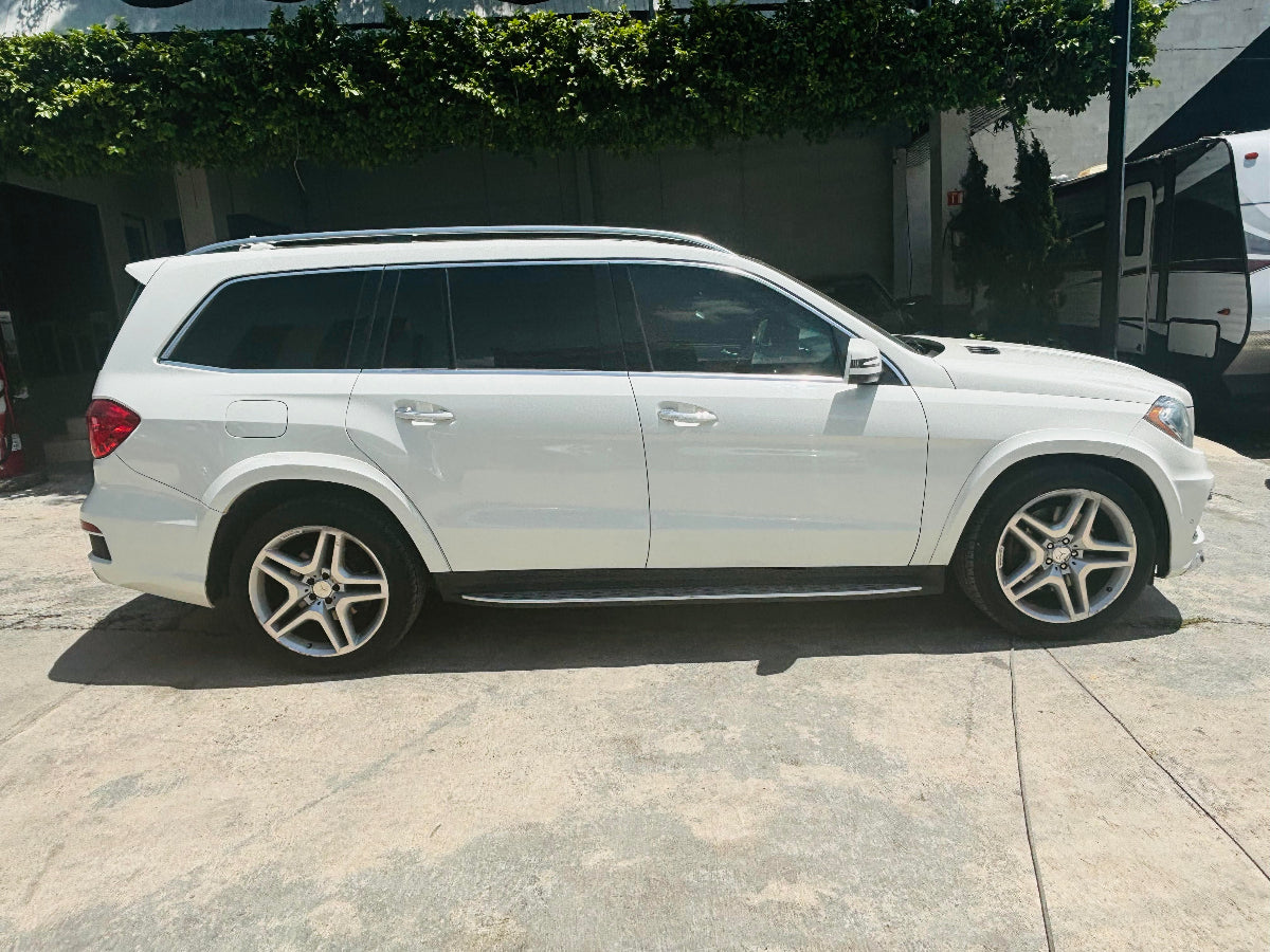 Mercedes Benz GL 500 2013 – Desempeño premium