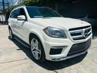 VISTA FONTAL DERECHO MERCEDES B GL 500 2013