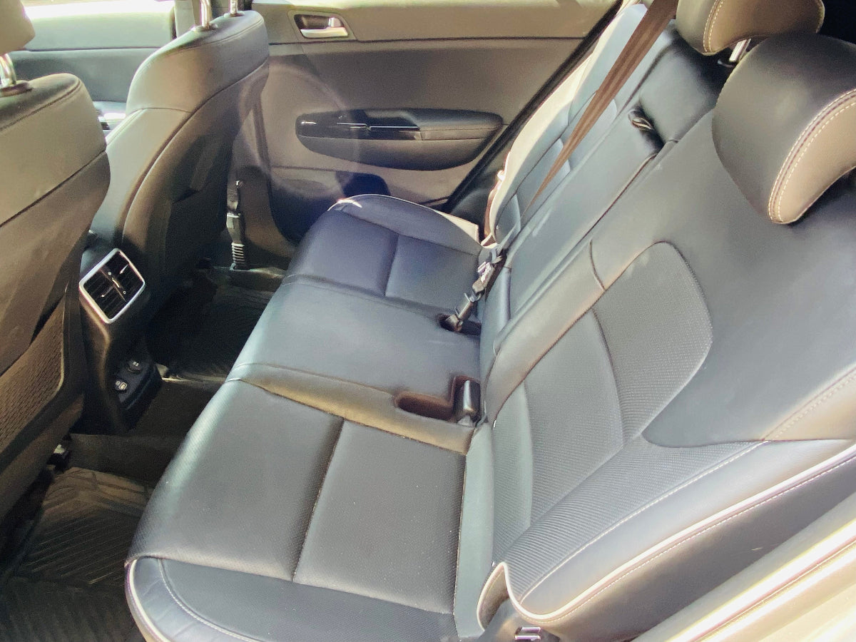 VISTA INTERIOR  TRASERO IZQ SPORTAGE 2021