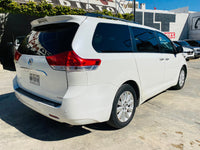 costado trasero derecho toyota sienna 2011