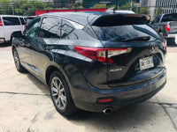 Vista trasera Acura RDX 2019 con luces LED