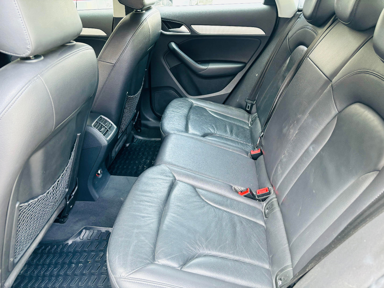 Asientos traseros en piel Audi Q3 2013