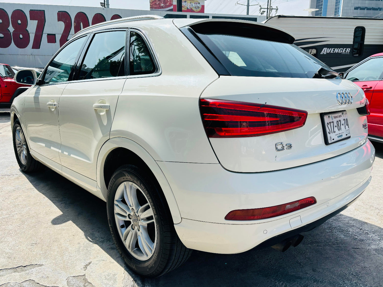 Rines de aluminio y faros traseros Audi Q3 2013