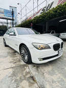 BMW 750i 2011 vista frontal en Monterrey