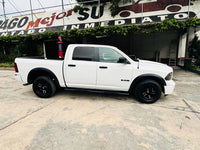 Vista lateral derecha Dodge RAM SLT 2019 pickup robusta