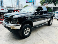 Ford F-250 XLT 2004 Super Duty – rueda delantera con rin