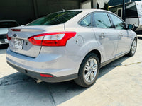 Vista lateral del Ford Focus Trend 2014