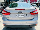 Vista trasera del Ford Focus 2014 sedan