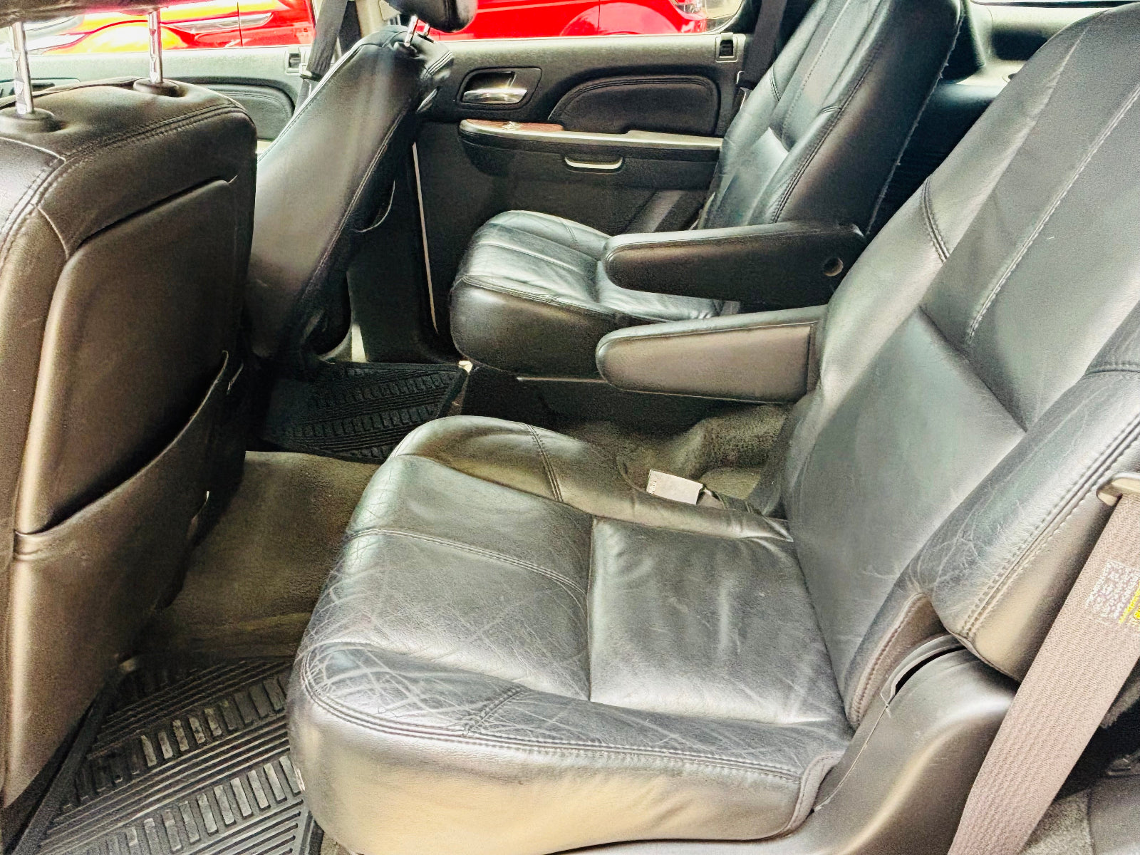 Asientos traseros en piel GMC Yukon Denali 2007