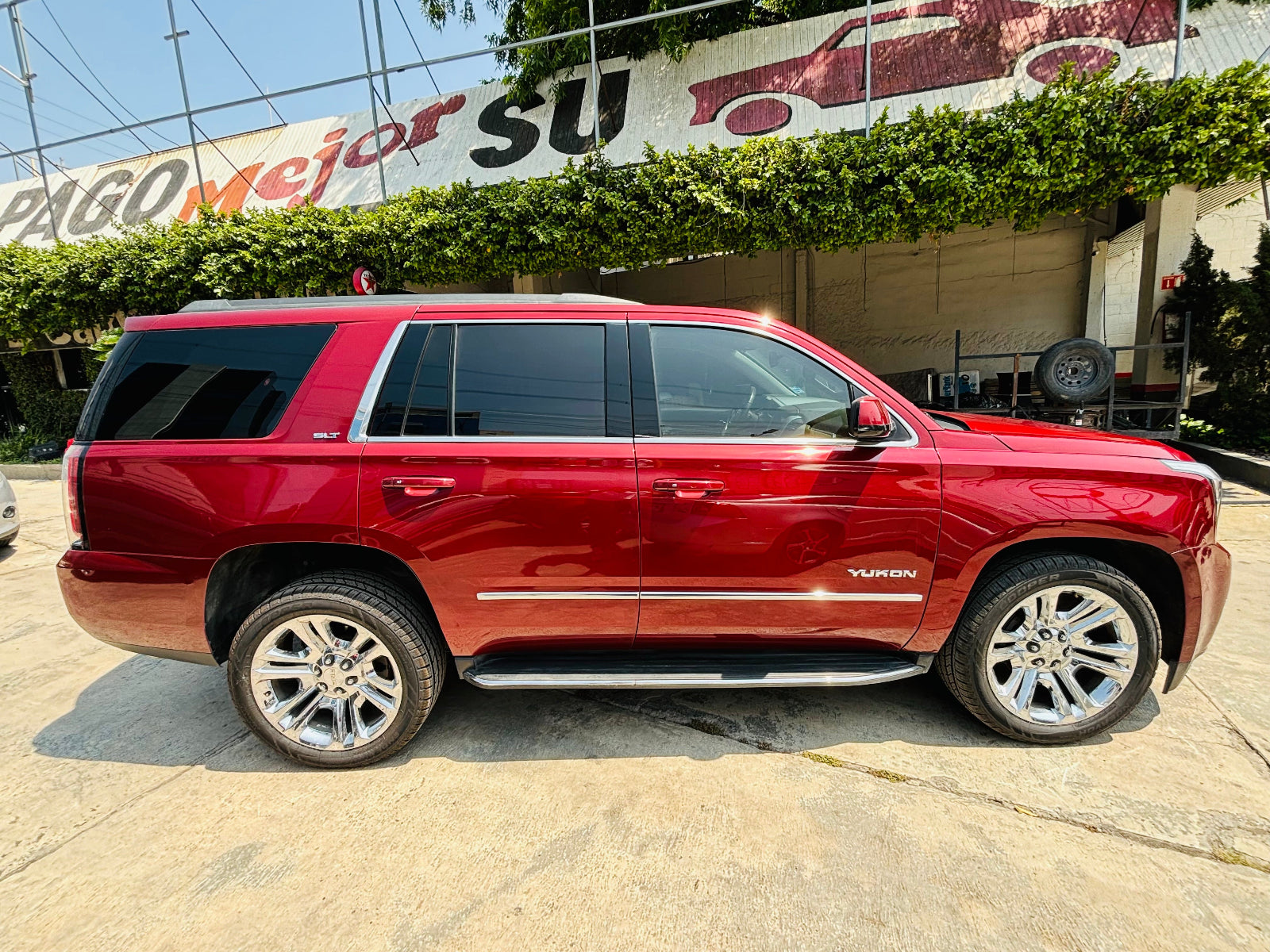 gmc-yukon-slt-2017-lateral