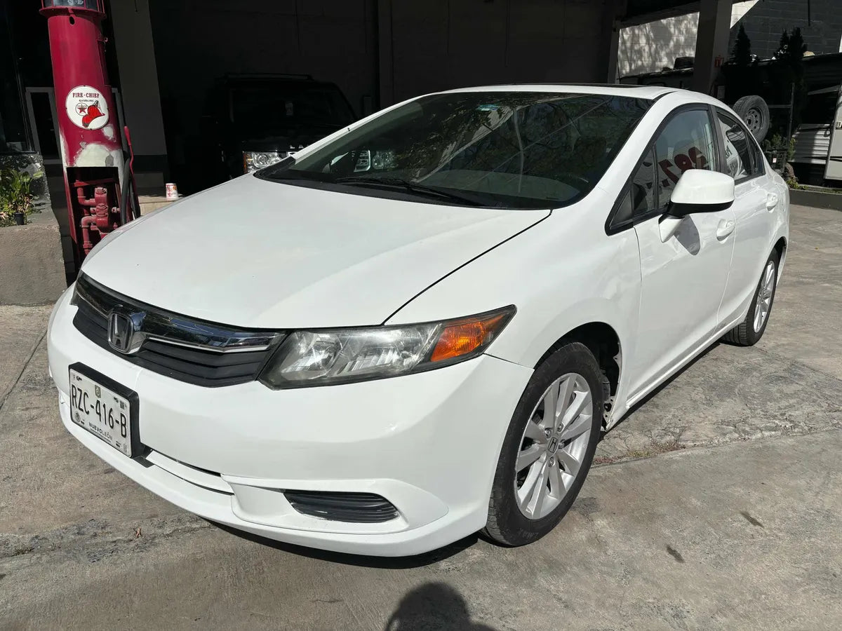 Faros y Rines de aluminio deportivos Honda Civic 2012