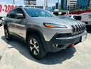 Vista frontal Jeep Cherokee Trailhawk 2017 en Monterrey
