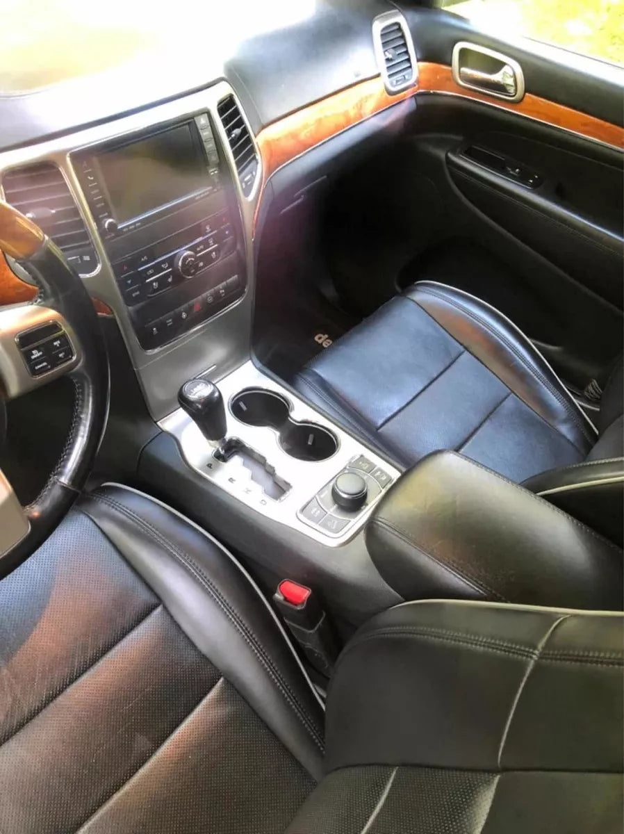 Tablero con volante multifunción Jeep Grand Cherokee 2011