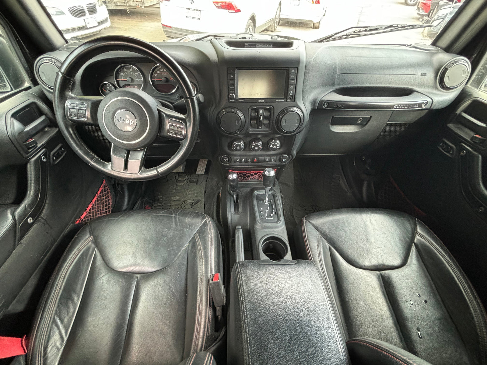 Tablero con diseño robusto Jeep Rubicon 2017