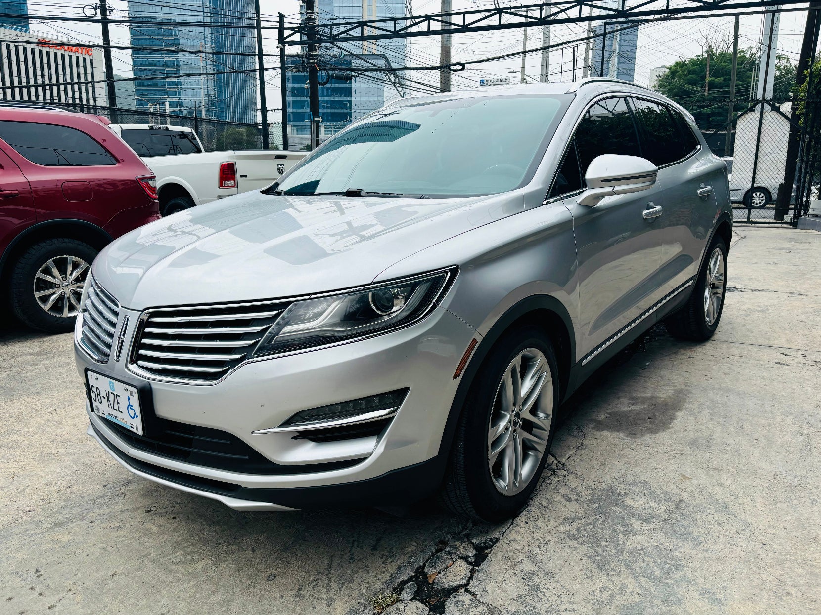 Faros y Rines elegantes Lincoln MKX Reserve