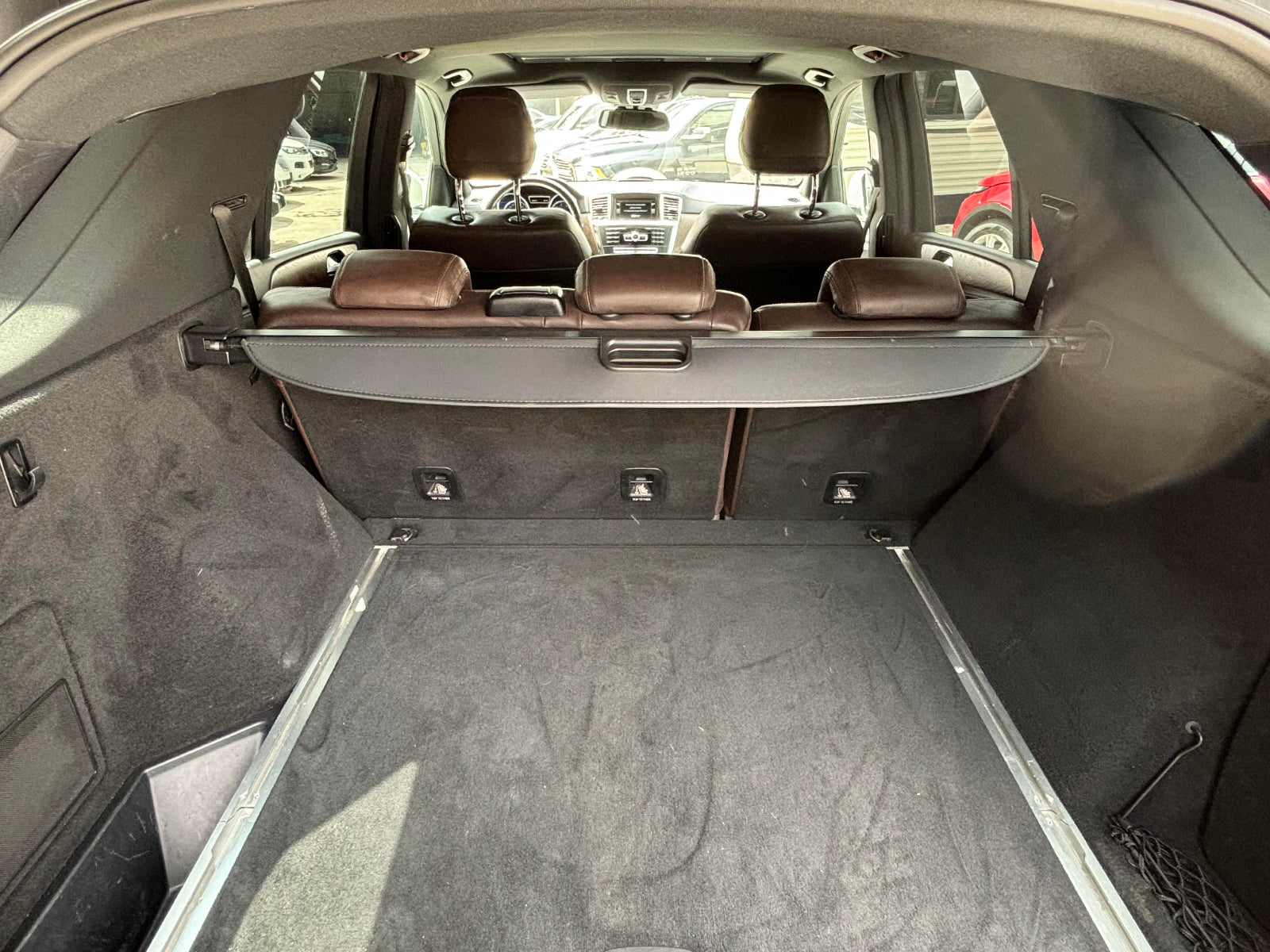 Cajuela amplia en Mercedes-Benz ML 500 2014