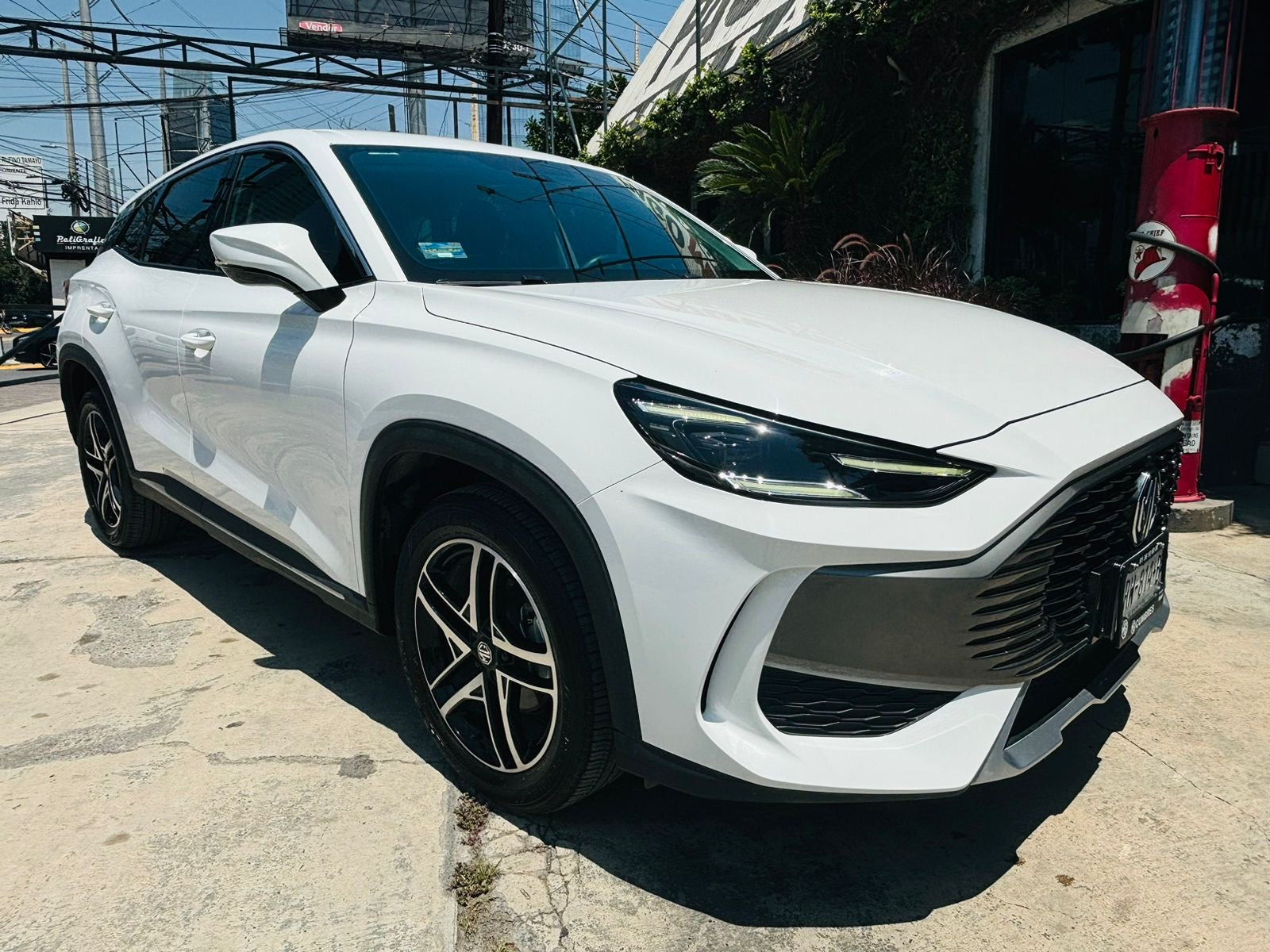 MG ONE 2024 seminueva vista frontal en Monterrey