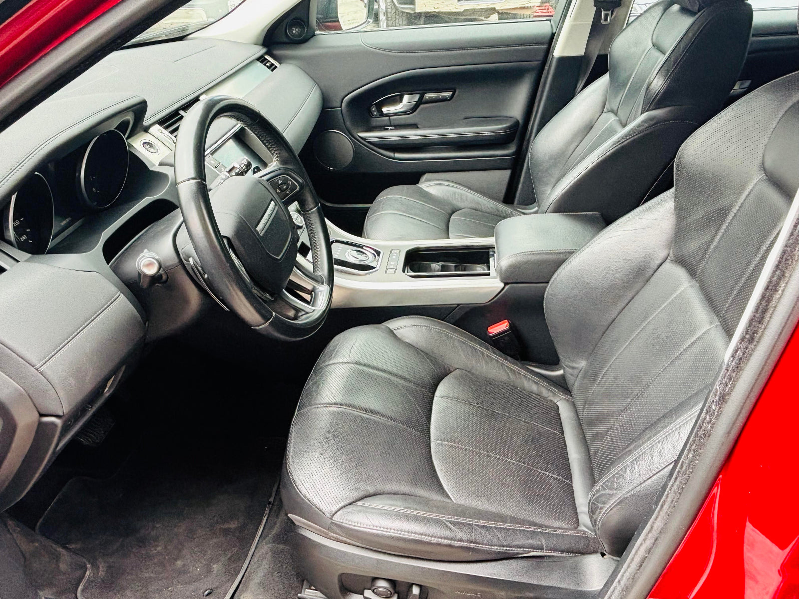 Volante y asientos delanteros en piel Range Rover Evoque 2017