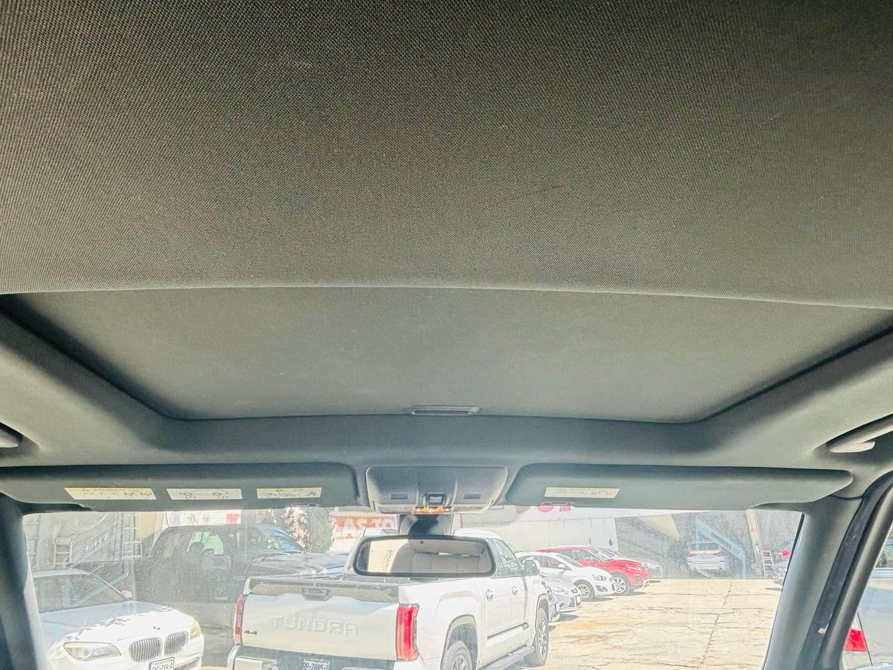 Interior con quemacocos Range Rover Sport 2012