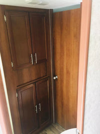 Bodegas y compartimientos de almacenamiento exteriores del remolque