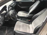 Volante y asientos delanteros en piel con gamuza Seat Toledo 2016