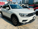 Vista frontal Volkswagen Tiguan 2018 blanca