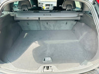 Cajuela amplia Volvo V60 2016